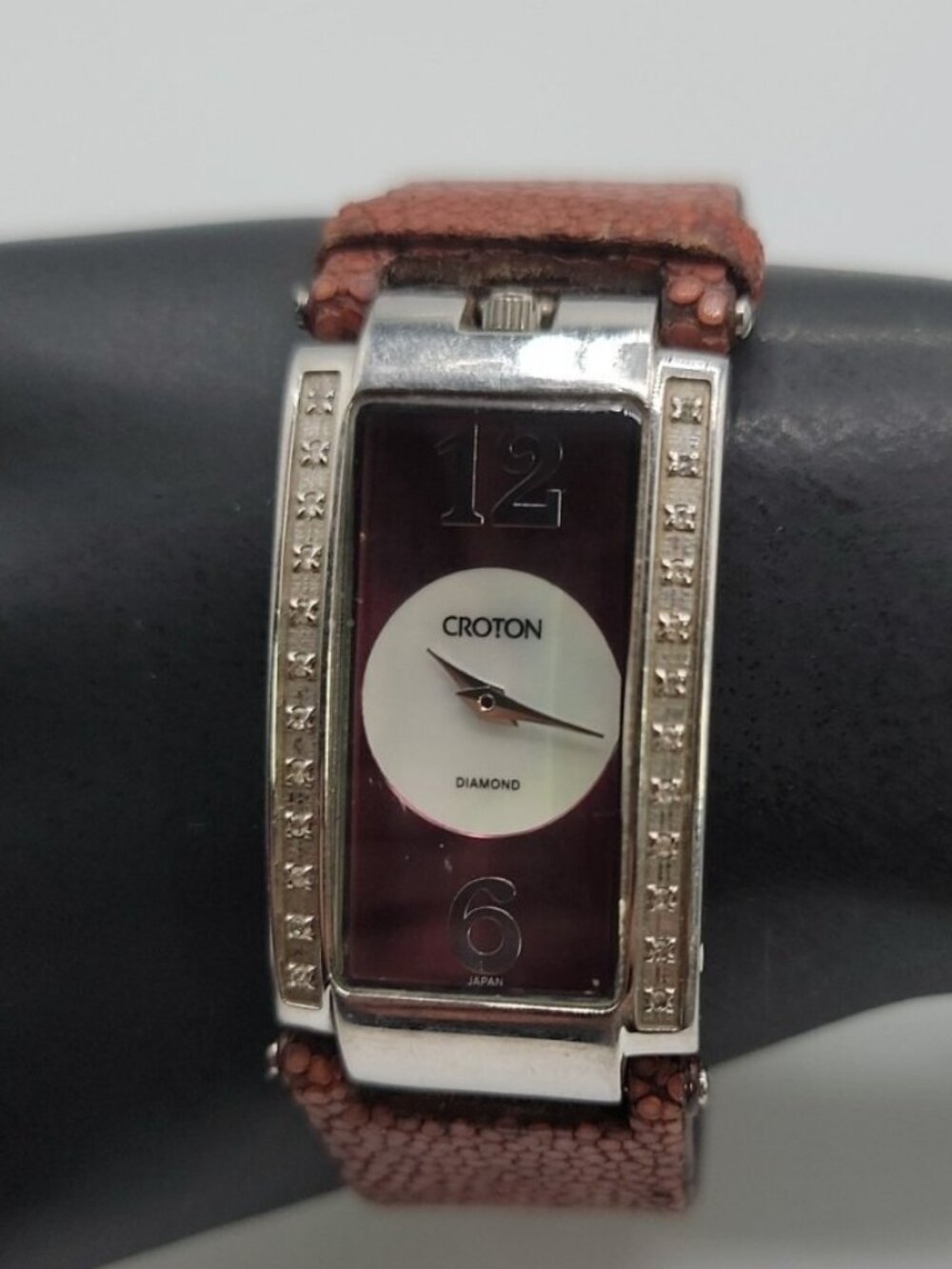 Croton Ladies Diamond Watch Vintage Designer Quartz Stingray Brown Leather Band